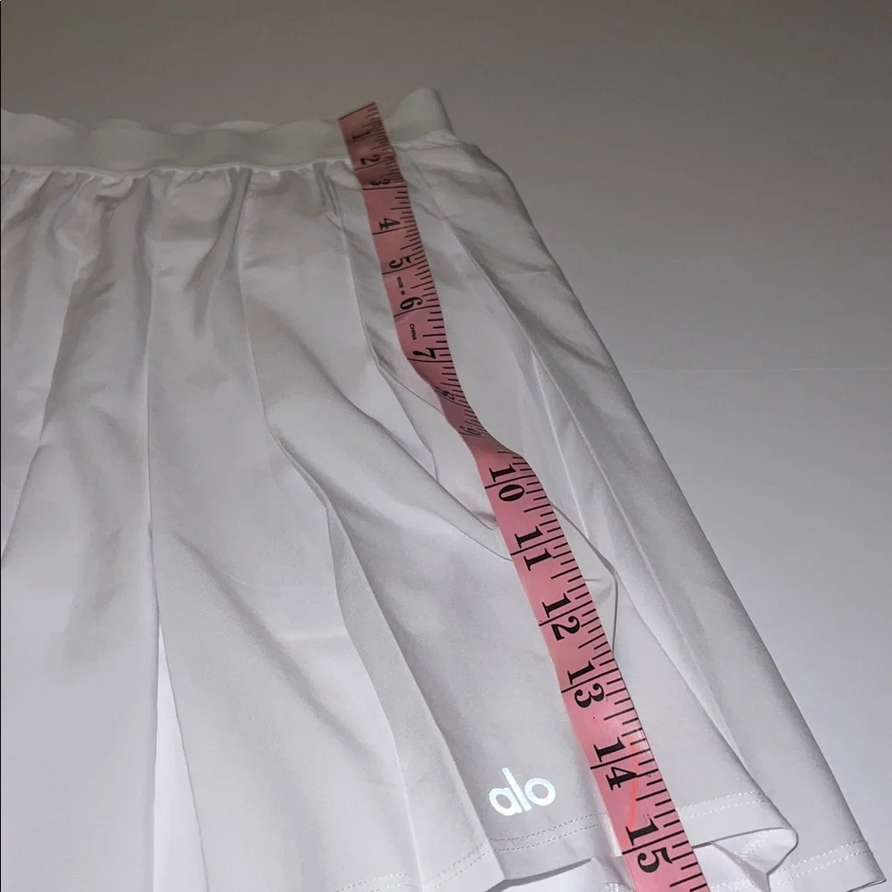 Alo Yoga Varsity tennis skirt